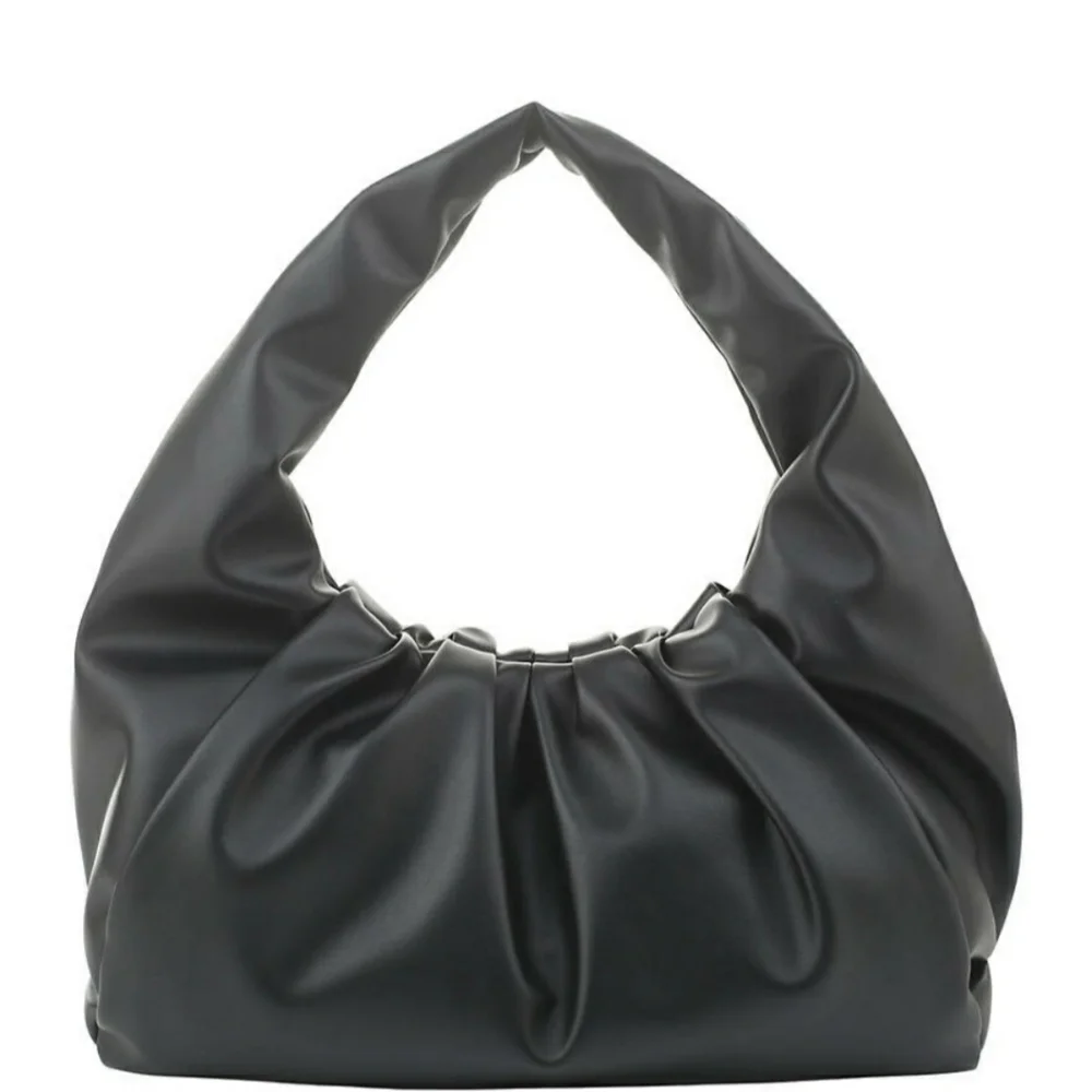 THE LIMITED Purse black medium New but tag is damaged